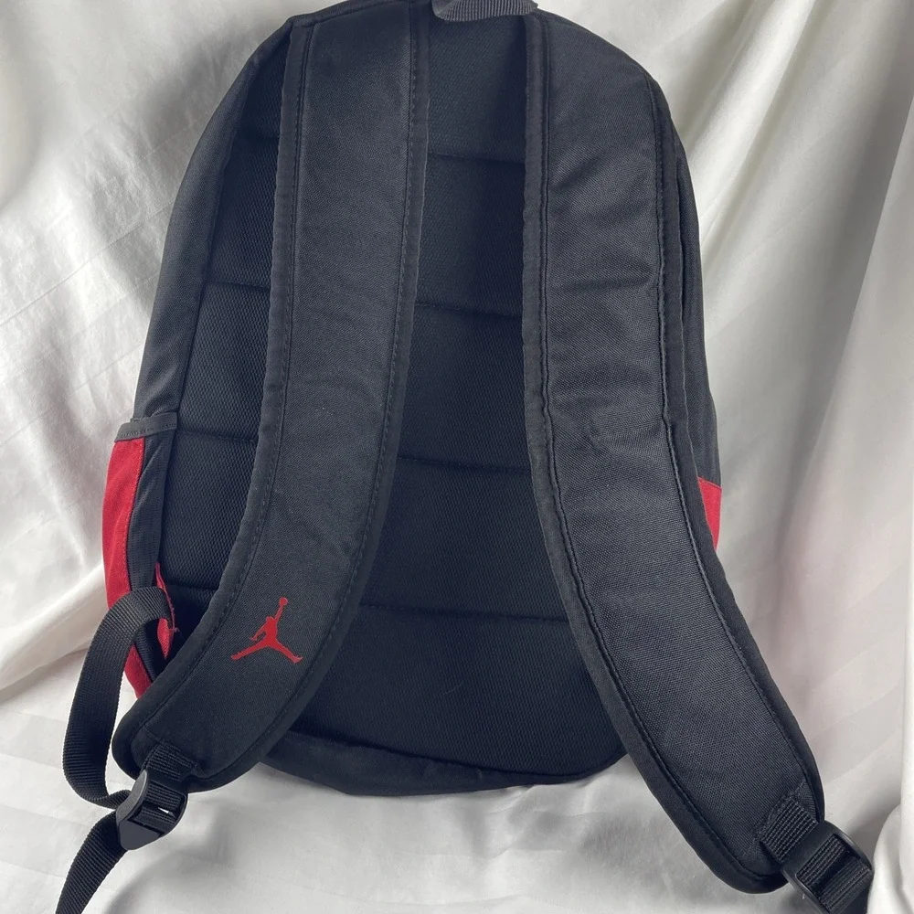 Nike Jordan Jumpman Classics Black Red Large Backpack‎ Zipper Pockets Nike Air
